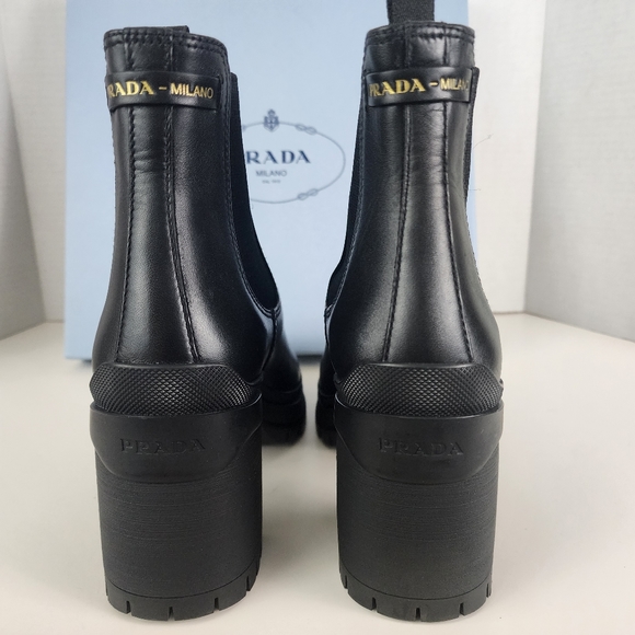 Prada ankle boots size 37.5 - Picture 7 of 15